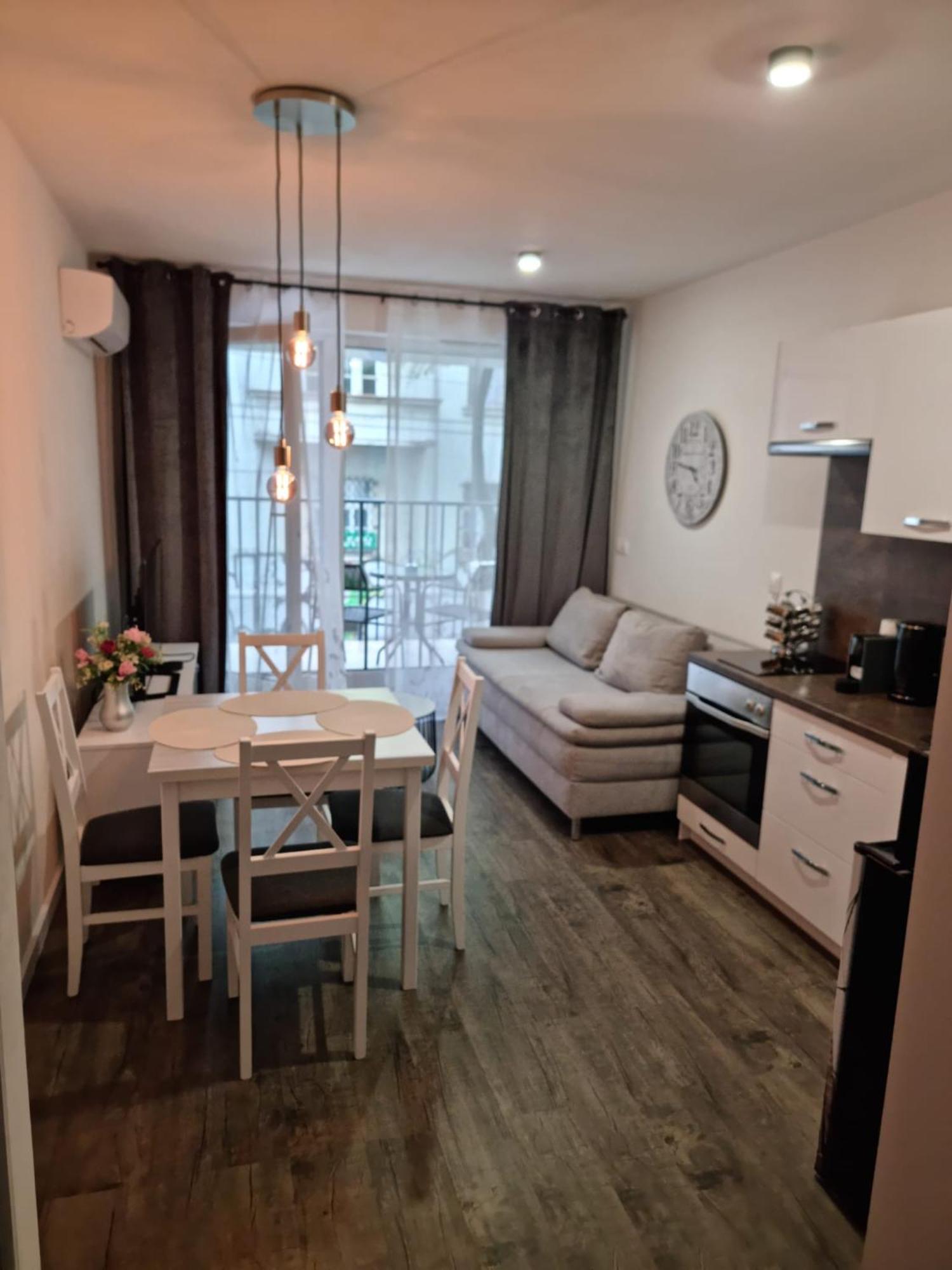 ברטיסלאבה Apartman - Centrum מראה חיצוני תמונה
