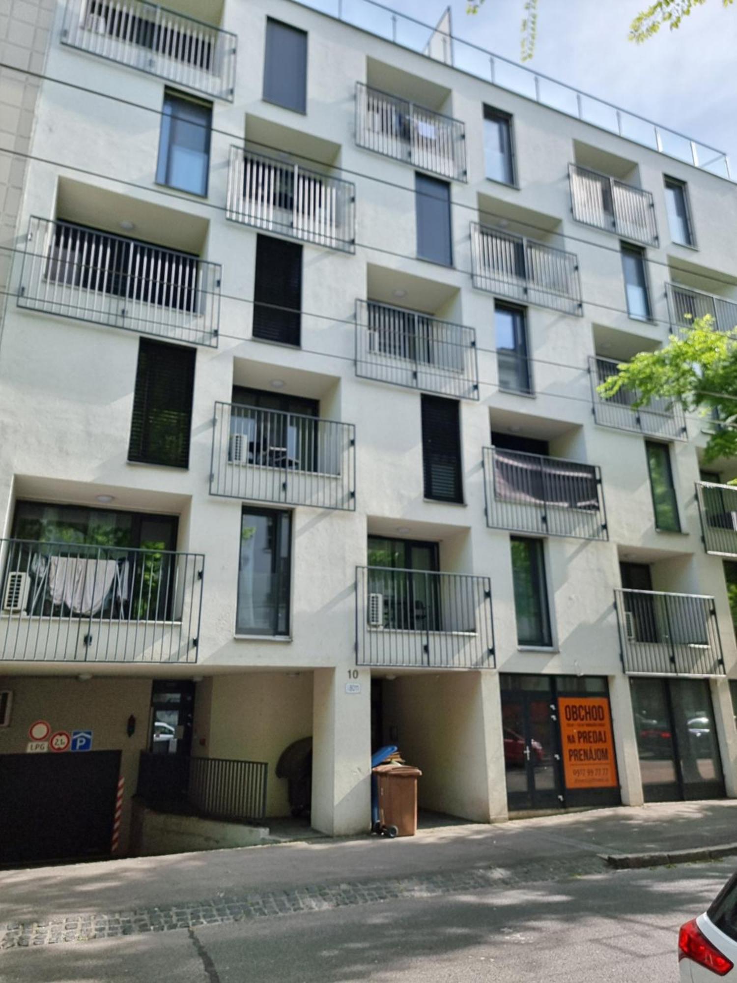ברטיסלאבה Apartman - Centrum מראה חיצוני תמונה